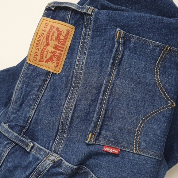 Levi's 721 High Rise Skinny Ankle Distressed Jeans - Picture 5 of 14